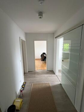 Foto - Helle 2-Zimmer-Dachgeschosswohnung inkl. Garage