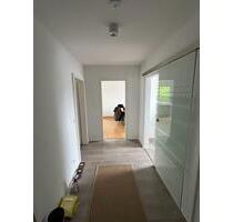 Helle 2-Zimmer-Dachgeschosswohnung inkl. Garage - Bad Oeynhausen