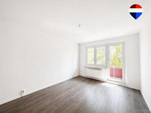 Foto - Helle 3-Zimmer-Wohnung mit Tageslichtbad und Balkon