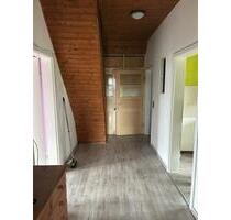 4-Zimmer Dachgeschosswohnung in Herford zu vermieten!