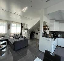 Hochwertig neu ausgebaute 3-Zimmer-Wohnung mit Fußbodenheizung - Essen Frillendorf Hochwertig neu ausgebaute 3-Zimmer-Wohnung mit Fußbodenheizung - Essen Frillendorf