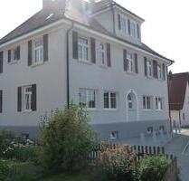 Helle 3-Zimmerwohnung mit Einbauküche und Stellplatz - Tannheim