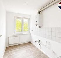 Gemütliche 3-R-Wohnung mit sonnigem Balkon und Tageslichtbad - Magdeburg Nordwest