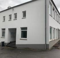 Lagerraum trocken,hell,sauber,sicher,14 qm in Höhscheid an B229 - Solingen