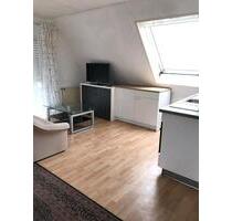 Helle 1-ZW, komplett möbliert - 750,00&nbsp;EUR Kaltmiete, ca.&nbsp; 55,00&nbsp;m&sup2; in Rastatt (PLZ: 76437)