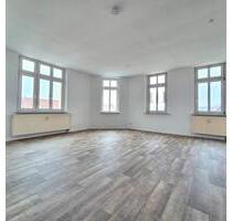 *Gemütliche 4-Zimmer im DG* - 488,00&nbsp;EUR Kaltmiete, ca.&nbsp; 87,13&nbsp;m&sup2; in Frankenberg (Sachsen) (PLZ: 09669)