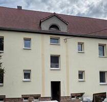 Neu Sanierte 4 Raum Wohnung mit Kamin Fussbodenheizung Balkon - Rochlitz