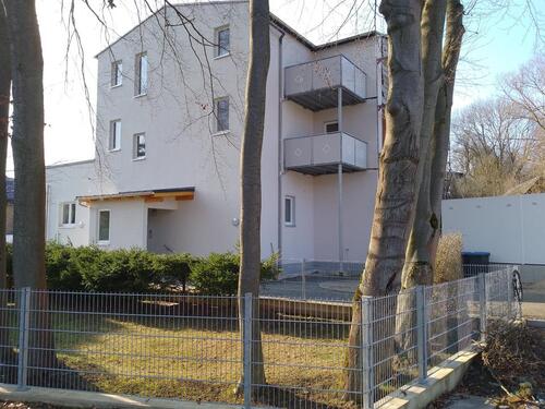 Foto - Renovierte 2,5 Zimmerwohnung - 585,00&nbsp;EUR Kaltmiete, ca.&nbsp; 78,00&nbsp;m&sup2;