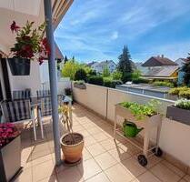 Großzügige und helle 4-Zimmer-Wohnung mit Balkon in Rheinstetten