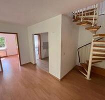 Helle, charmante Maisonette-Wohnung in zentraler Lage - Clausthal-Zellerfeld