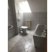 Leben auf dem Land - kleine 2 Zimmer-Dachgeschoss-Wohnung! - Pöhl