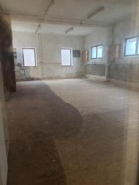 Foto - Lagerhalle zu vermieten zentral in Baesweiler