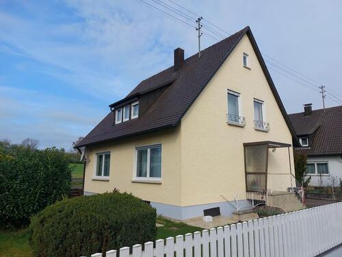 Foto - Schmuckes Haus mit großem Garten und Erweiterungspotenzial