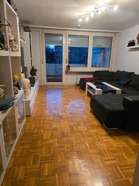 Foto - 3,5-Zi.-Whg. mit Balkon & TG-Stellplatz in Stuttgart-Giebel