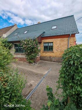 Foto - Haus zu Verkaufen - 215.000,00&nbsp;EUR Kaufpreis, ca.&nbsp; 180,00&nbsp;m&sup2;