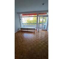 Wohnung in Berlin-Westend zu vermieten (zu November)