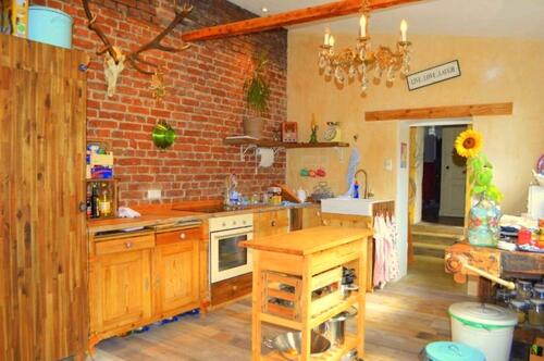 Foto - wg zimmer wohnung haus garten - 550,00&nbsp;EUR Kaltmiete, ca.&nbsp; 600,00&nbsp;m&sup2;