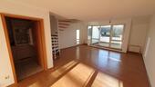 Foto - Helle 2-Zi.-Maisonette m. Loggia & TG – Bezugsfrei ab 01.10.