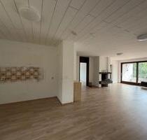 3- Zimmer Wohnung - 720,00&nbsp;EUR Kaltmiete, ca.&nbsp; 85,00&nbsp;m&sup2; in Neubrunn (PLZ: 97277)