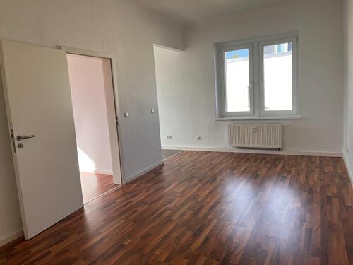 Foto - Helle 2-Raumwohnung mit Balkon & Tageslichtbad