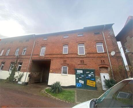 Foto - Wohnhaus mit Scheune und Halle zu vermieten