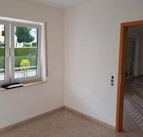 Helle 4-Zimmerwohnung - 1.350,00&nbsp;EUR Kaltmiete, ca.&nbsp; 98,00&nbsp;m&sup2; in Kiedrich (PLZ: 65399)