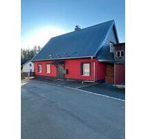 Haus zu verkaufen - 89.000,00&nbsp;EUR Kaufpreis, ca.&nbsp; 75,00&nbsp;m&sup2; in Schwarzenbach am Wald (PLZ: 95131)