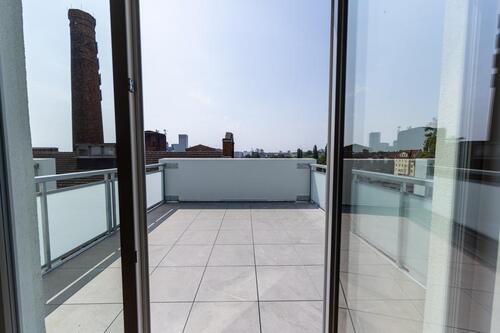 Foto - Maisonettewohnung - 5 Zimmer, Dachterrasse, Parkett, Tageslichtbad, Gäste-WC, Stellplatz, EBK