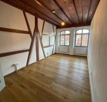 Lust auf Altbau-Charme mit modernem Wohngefühl in der Nürnberger City?? Direkt einziehen und wohlfühlen!