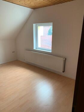 Foto - 2 Zimmer Dachgeschoßwohnung zur Miete in Adenbüttel