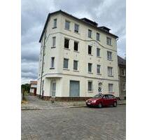 GROSSE 2-RAUM WOHNUNG MIT EINBAUKÜCHE - Guben