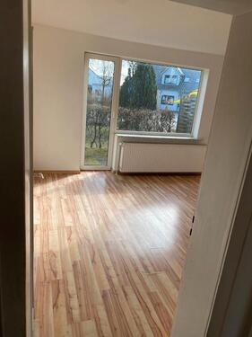 Foto - Hoya Weser, 4-Zimmerwohnung, Küche, Bad, Keller, Terrasse,