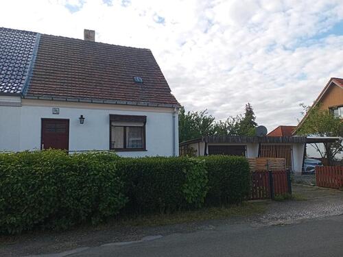 Foto - Handwerker aufgepasst, DHH in Magdeburg Südost