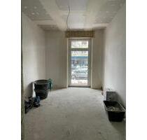 Exklusiver Erstbezug nach Sanierung – 4-Zimmer-EG-Wohnung mit Balkon - Hanau Lamboy