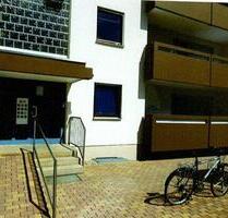 Ruhig, zentral & stufenlos: Attraktive 2ZKBB Wohnung in Eppelheim