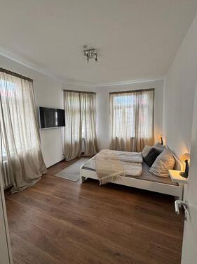 Foto - 2er wg möbiliert - 1.400,00 EUR Kaltmiete,