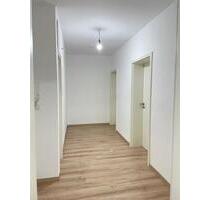 Hunde Willkommen!!! Ein Paradies für Zwei- und Vierbeiner – 2 Zimmer, Balkon und Garage - Bruchköbel