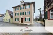 Foto - Altstadtflair trifft Luxus: Hochwertige Maisonettewohnung – modern saniert & sofort frei