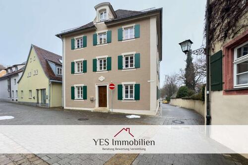 Foto - Altstadtflair trifft Luxus: Hochwertige Maisonettewohnung – modern saniert & sofort frei