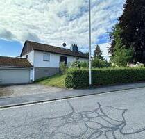 Familienfreundliche Bungalow mit Einliegerwohnung - Adelsdorf