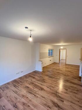 Foto - Renovierte 3-Zimmer-Erdgeschosswohnung mit Terrasse