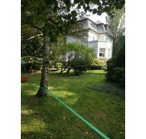 Sehr Großzügige 5-Zimmer-Wohnung mit Terrasse in Villa in Werdau