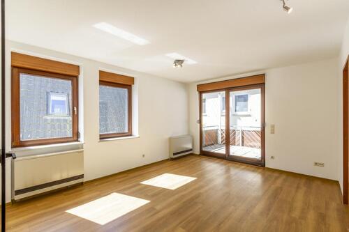 Foto - Nürtingen-Hardt: kompakte 3-Zimmer-EG-Wohnung mit Küche, Terrasse und Stellplatz