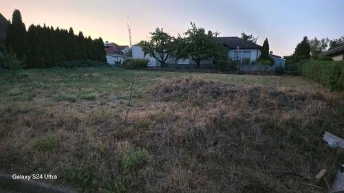 Foto - 4,5 Zimmer Eigentumswohnung sehr großzügig Garage Stellplätze