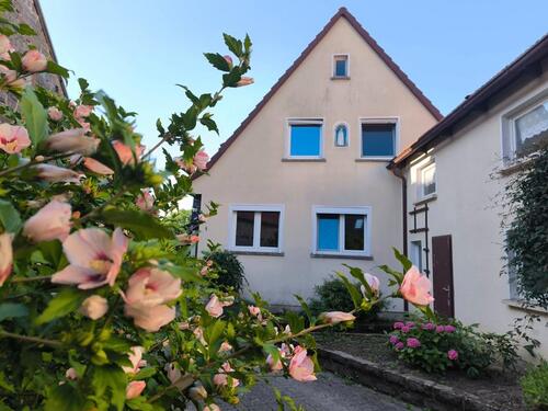 Foto - Einfamilienhaus mit Scheune und großem Grundstück in Reutersbrunn