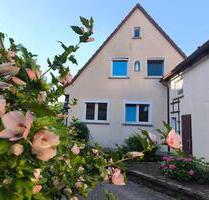Einfamilienhaus mit Scheune und großem Grundstück in Reutersbrunn - Ebern