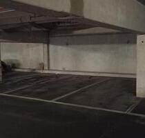 Tiefgaragen-Stellplatz zu vermieten in Kiel - Melsdorf