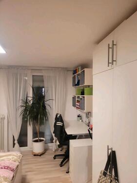 Foto - 3 Zimmer Etagenwohnung zum Kaufen in Karlsruhe