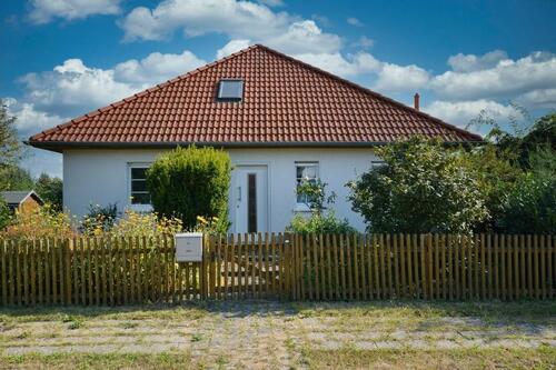 Foto - Familienfreundliches Einfamilienhaus in grüner Wohnlage 