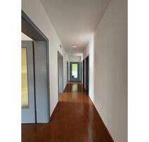 Helle 3-Zimmer-Wohnung mit Gartenanteil in Sulzbach-Rosenberg – 1